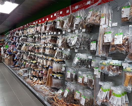 Abteilung Terraristik in Ettlingen